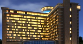3d architectural rendering - Doubletree Hotel Exterior Night time